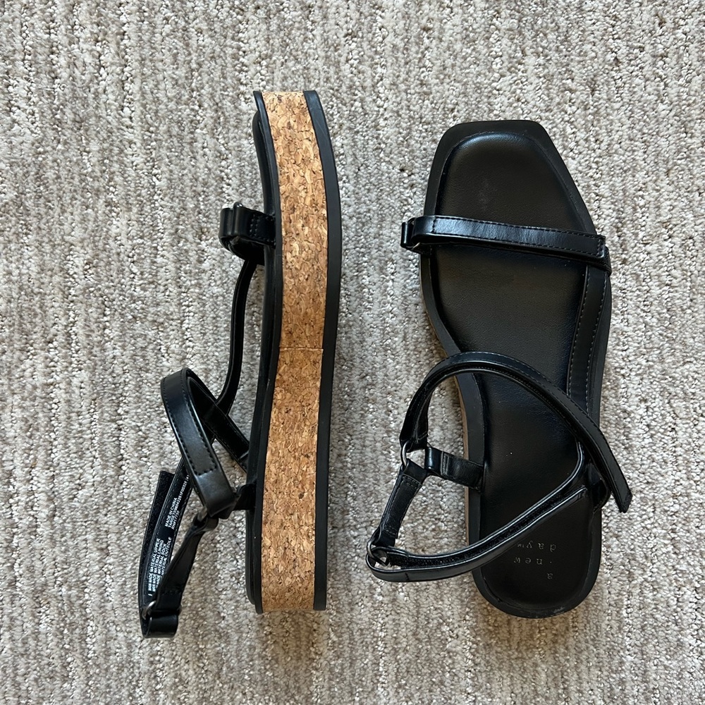 Black platform sandals